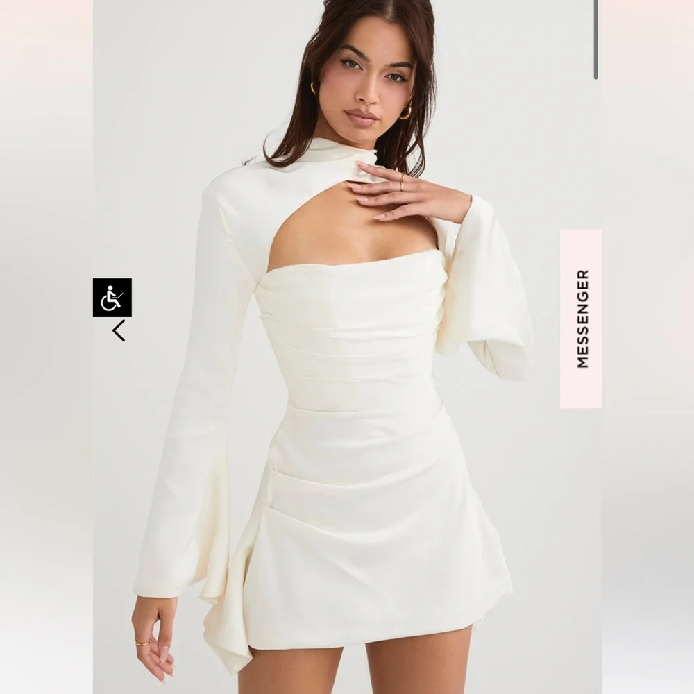 House of CB Toira Dress White - Picture 1 of 4